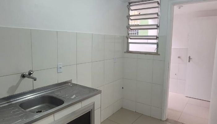 Aluguel de Apartamento no bairro Centro em  Valença-RJ