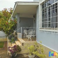 Casa a venda em Valença em Centro