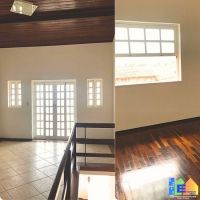 Casa a venda em Valença em Centro