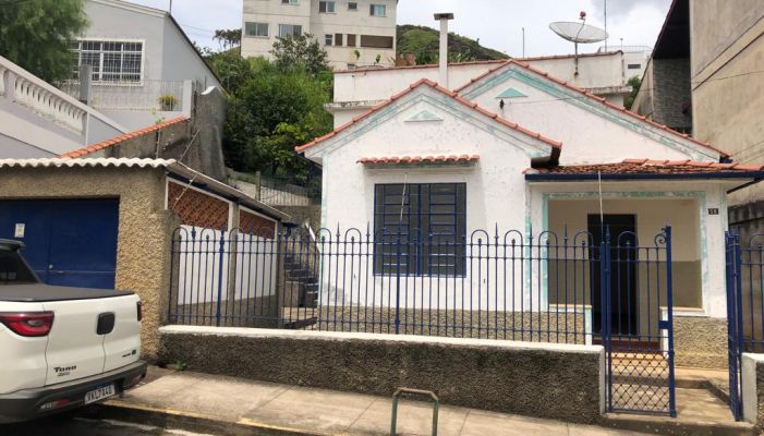 Venda ou aluguel de Casa em  
Valença - RJ no Centro - Casa perto do Hospital Escola