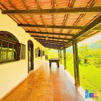 Venda de Chácara em Vale dos Sabiás em Valença-RJ
